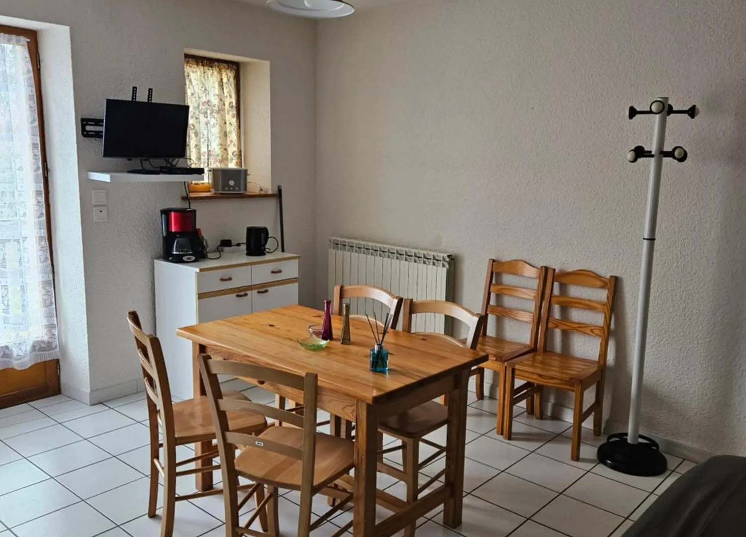 Cote Cour Apartment Ordonnaz